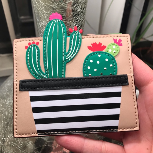 kate spade Accessories - Authentic Kate Spade Cactus Card Case 🌵